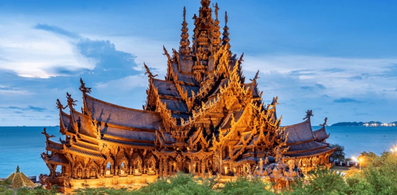 Emirates Airlines Pattaya Office in Thailand