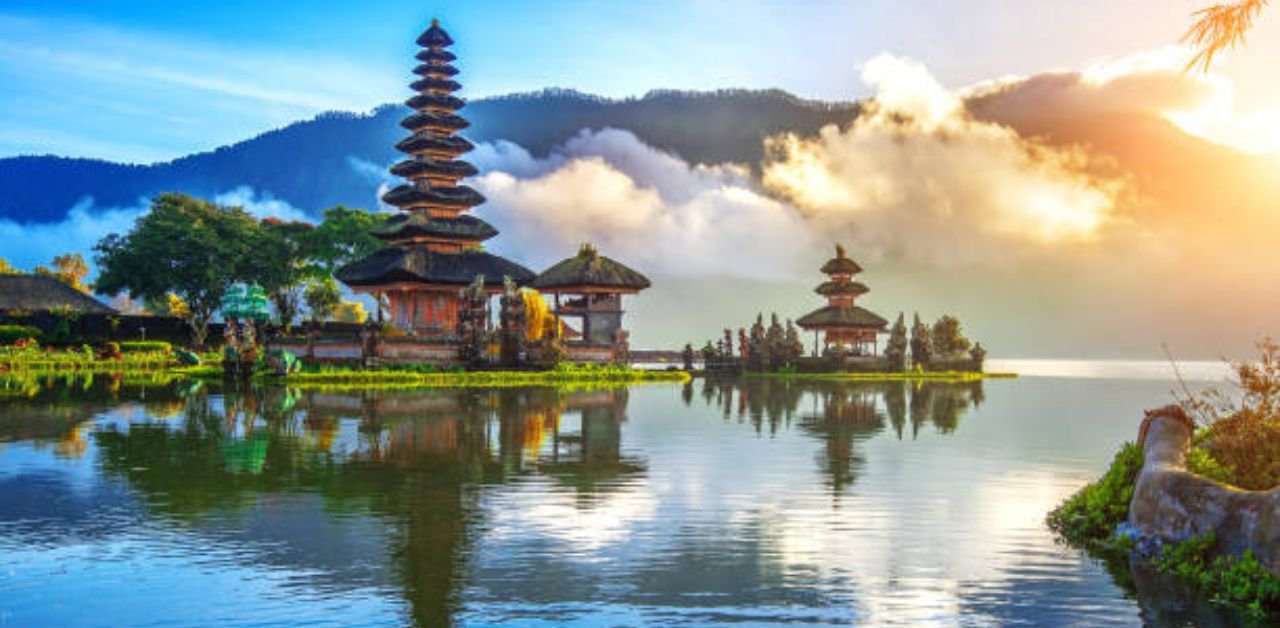 Vietravel Airlines Indonesia Office
