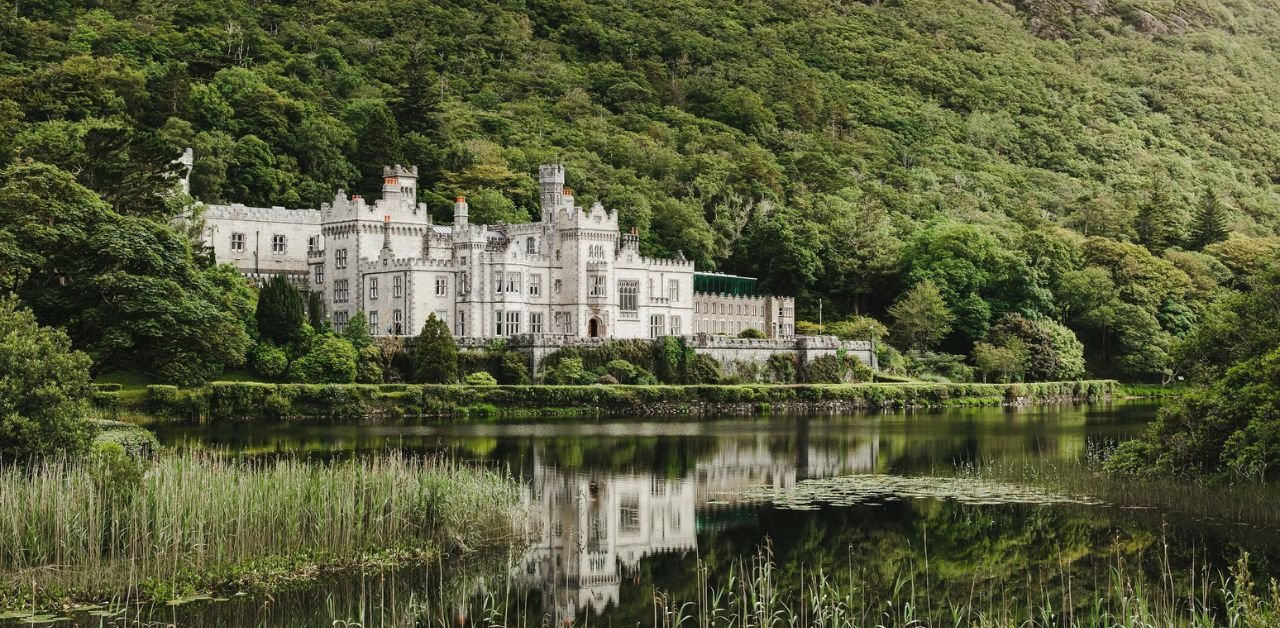 Vietravel Airlines Ireland Office