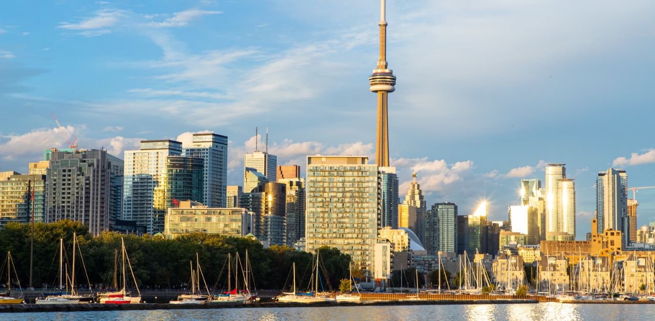 Sarpa Airlines Toronto Office in Canada